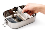 ECO JUNGLE Edelstahl Brotdose - Lunchbox (1400 ml) mit herausnehmbarer Trennwand + Edelstahl Trinkhalme